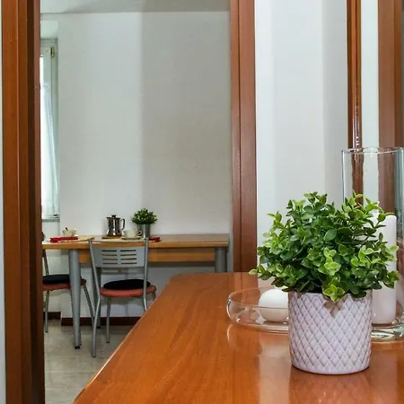 Joivy Beautiful 1 Bed Apt With Terrace And Parking 公寓 科莫